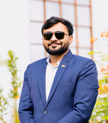 Website Leaders Photo  5 